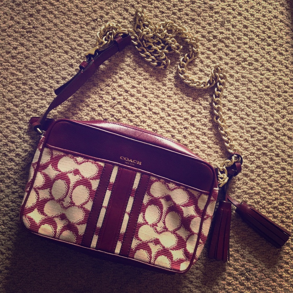 COACH crossbody, maroon and off white, NEW
